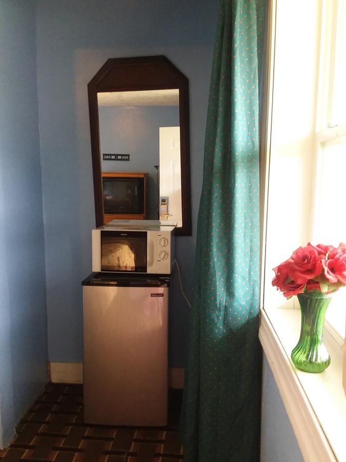 Scenic River Inn Motel Wartburg Bagian luar foto